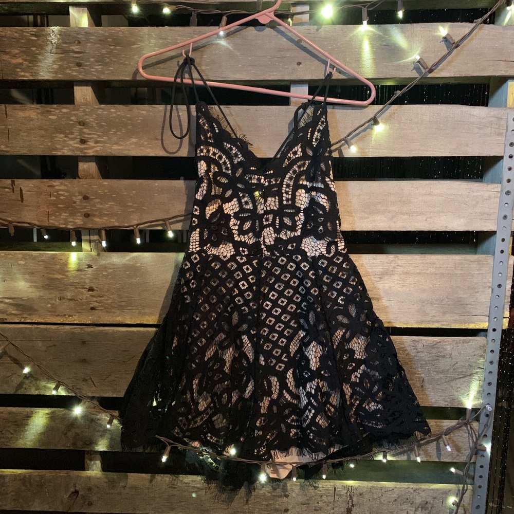 EXPRESS Lace Romper